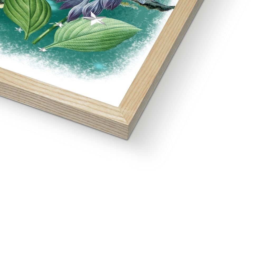 Hoa Hoa Framed Print