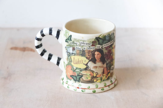 Lorelai Country Mug