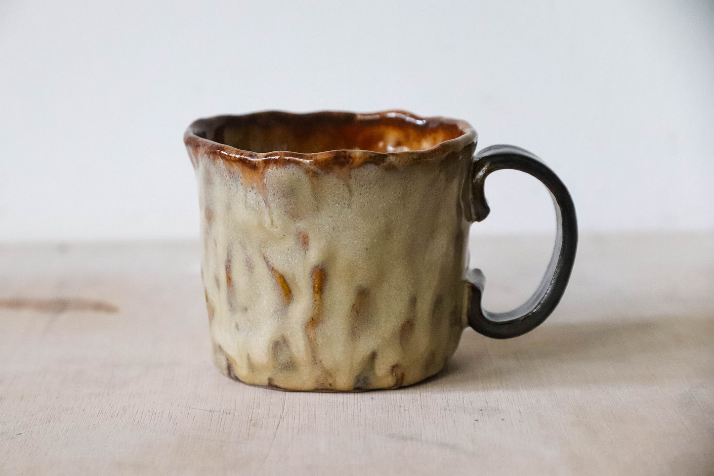 Drippy Star Stoneware Pot