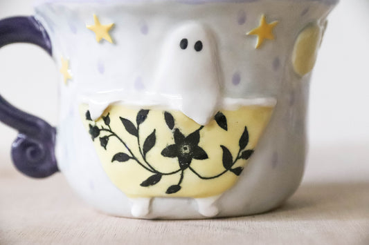 Ghost Bathroom Flared Pot