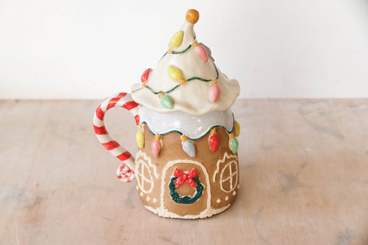 Gingerbread House Lights Stoneware Mug