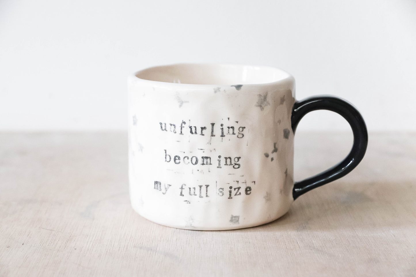 Everybody Scream Mug Medium