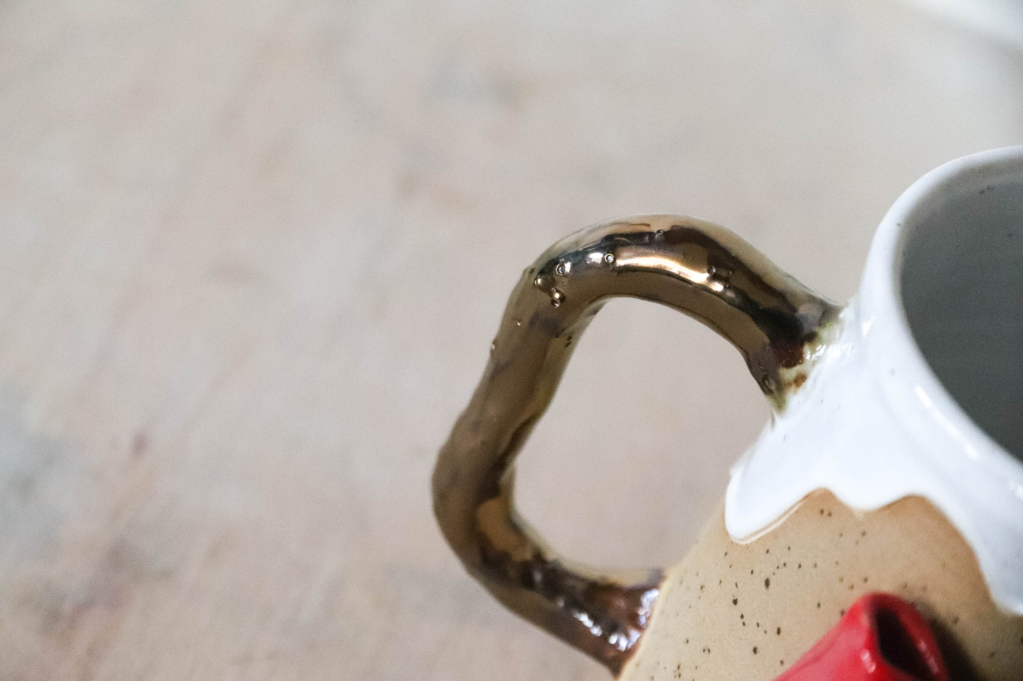 Red Bow Stoneware Mug