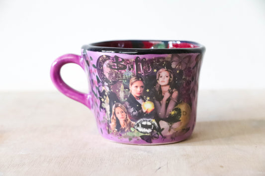 Buffy Floral Burgundy Mug