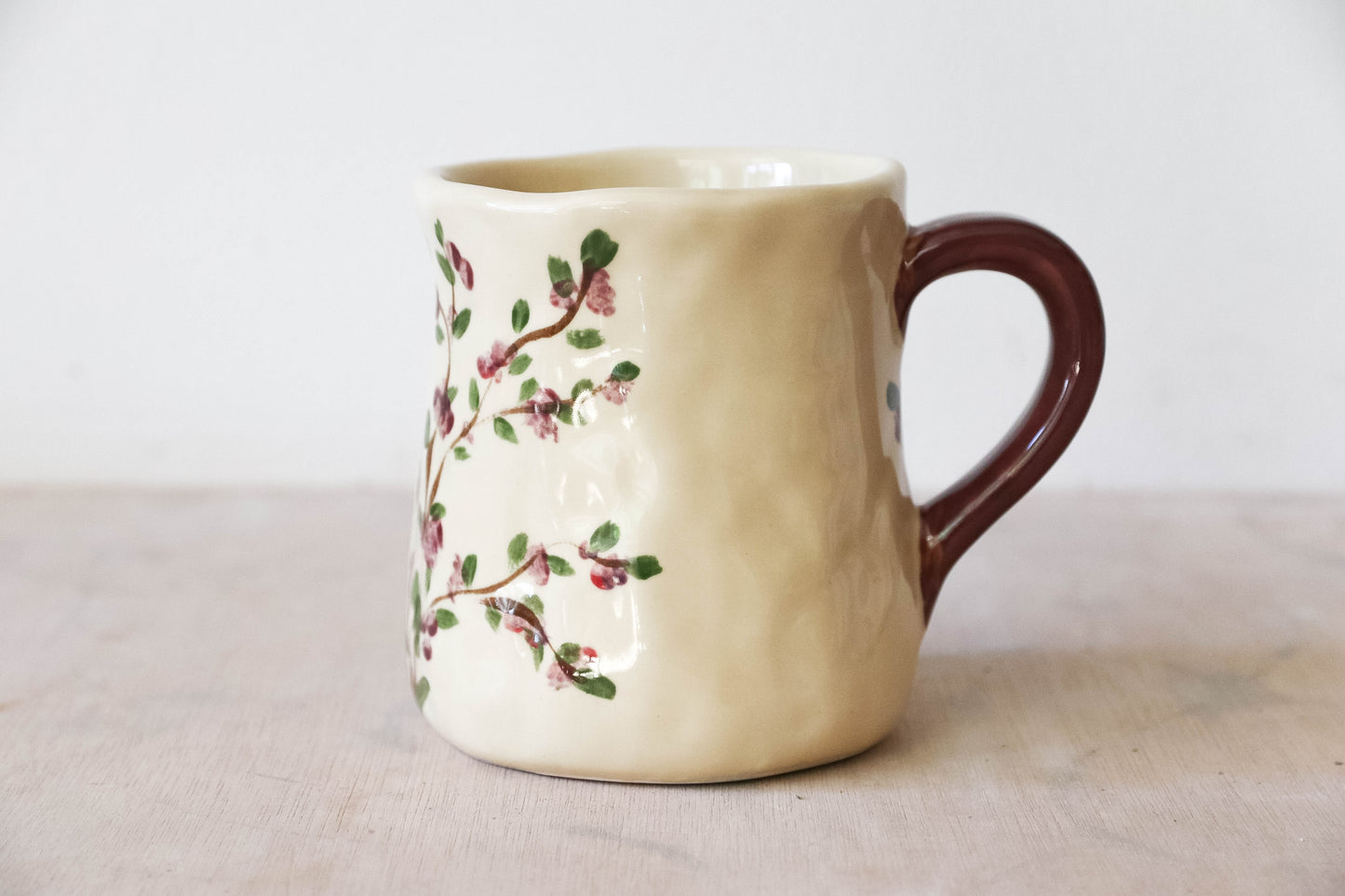 Fall in Love Tulip Mug