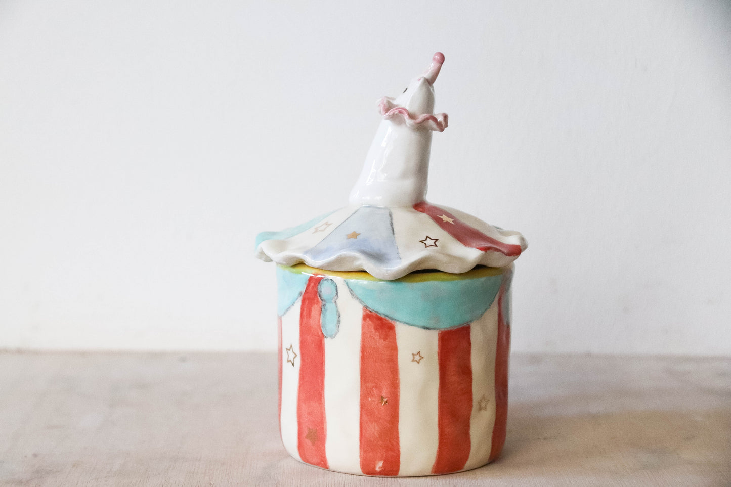 Clown Cat Lidded Mug