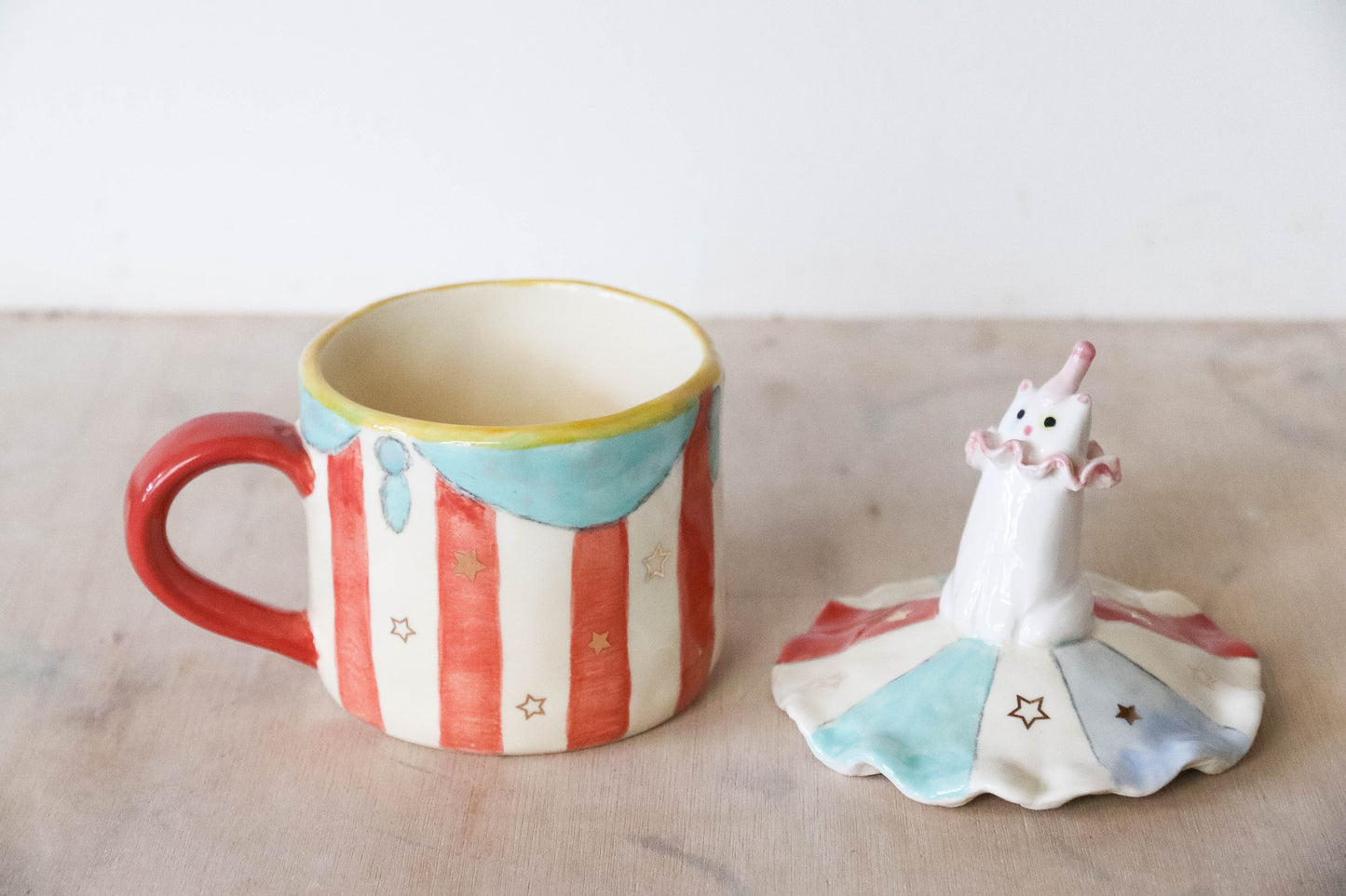 Clown Cat Lidded Mug