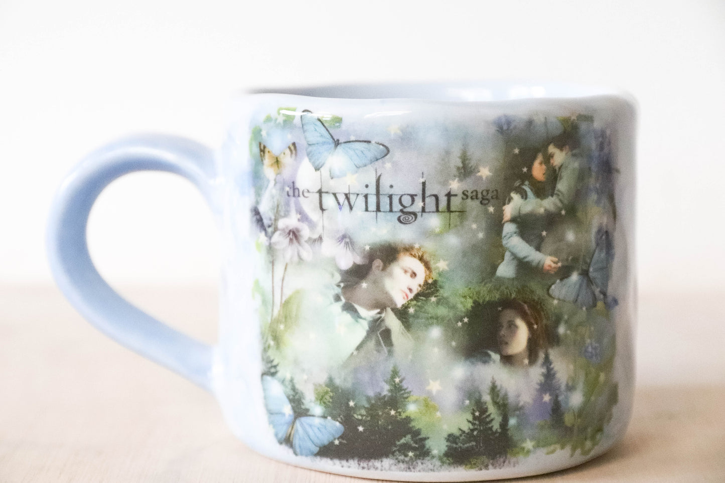 Blue Sparkly Vampire Twilight Medium Mug