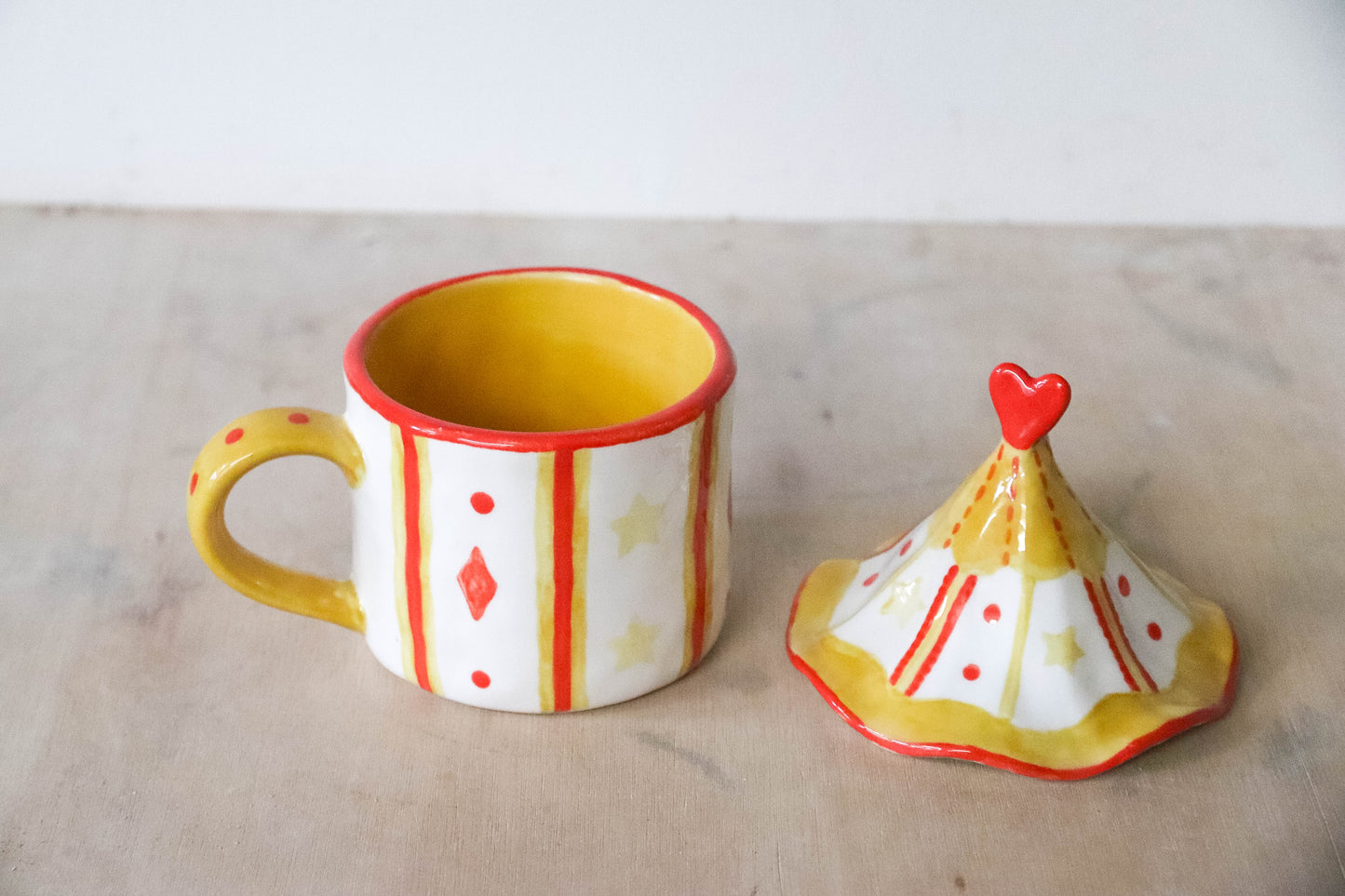 Yellow Tent Lidded Mug