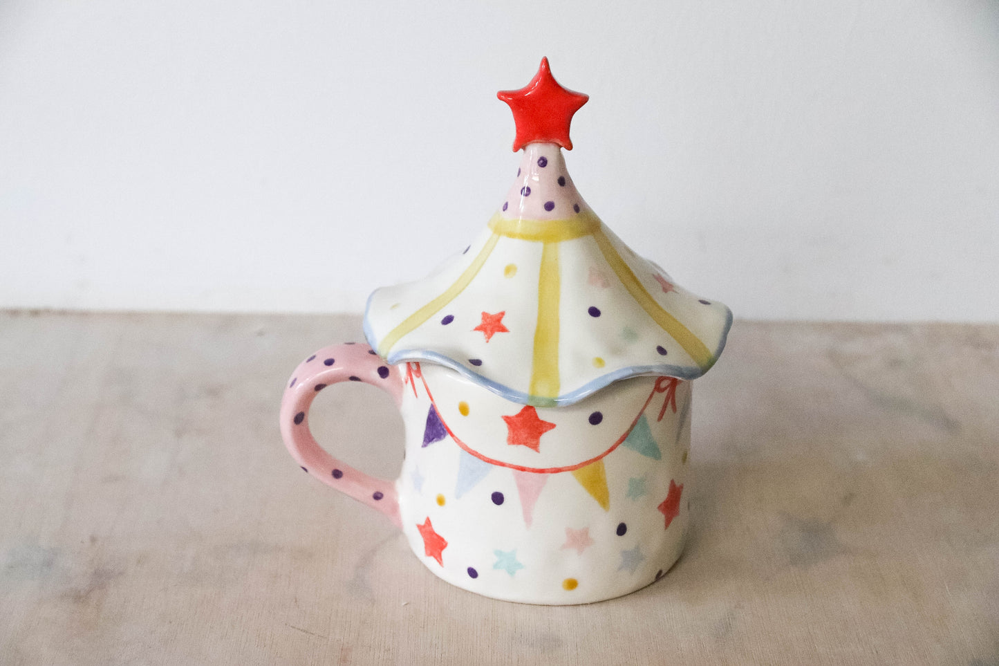 Confetti Tent Lidded Mug