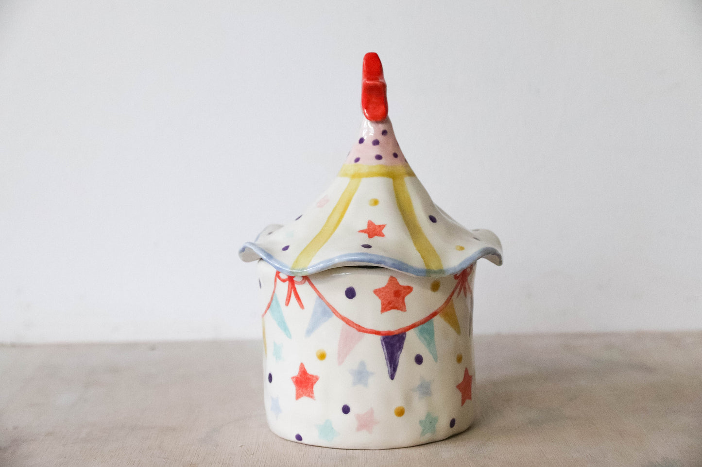 Confetti Tent Lidded Mug