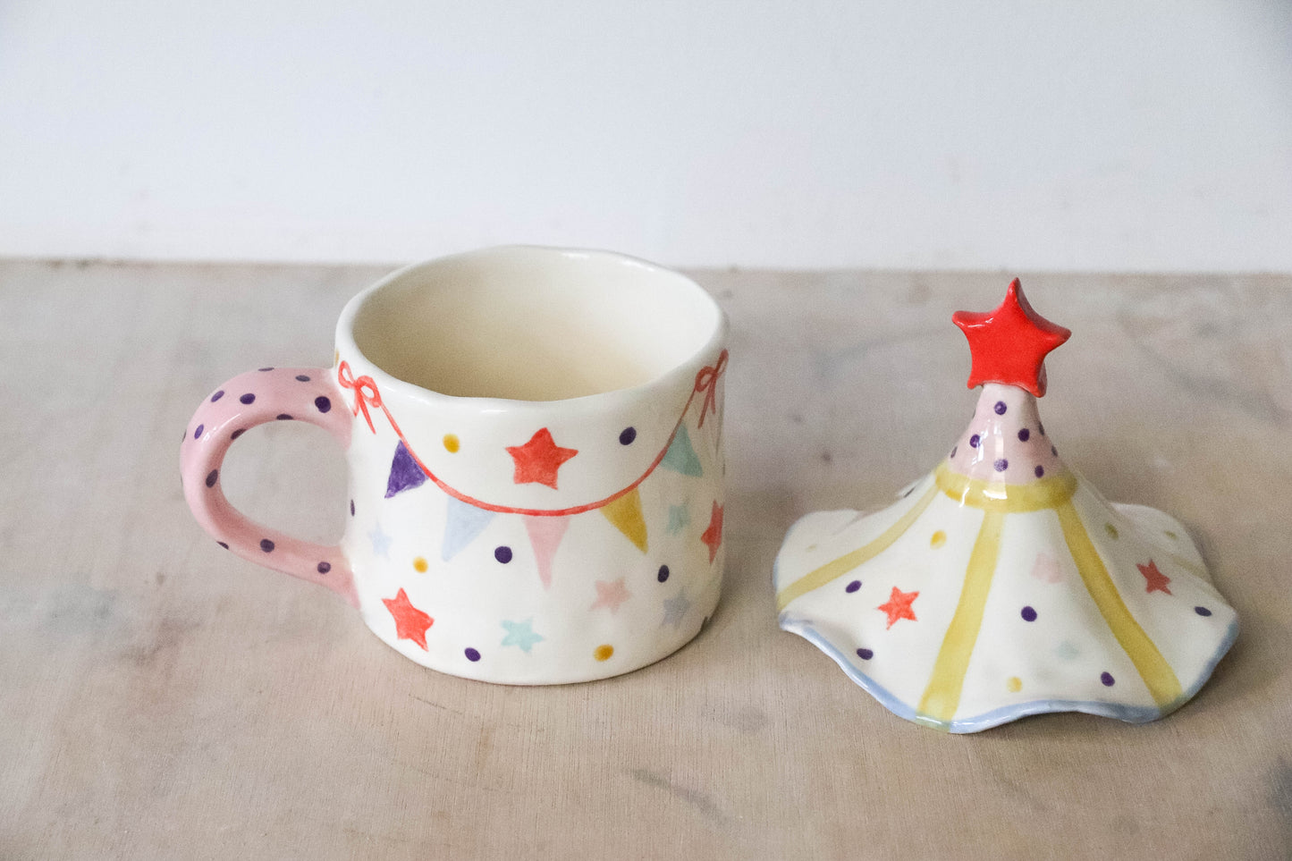 Confetti Tent Lidded Mug
