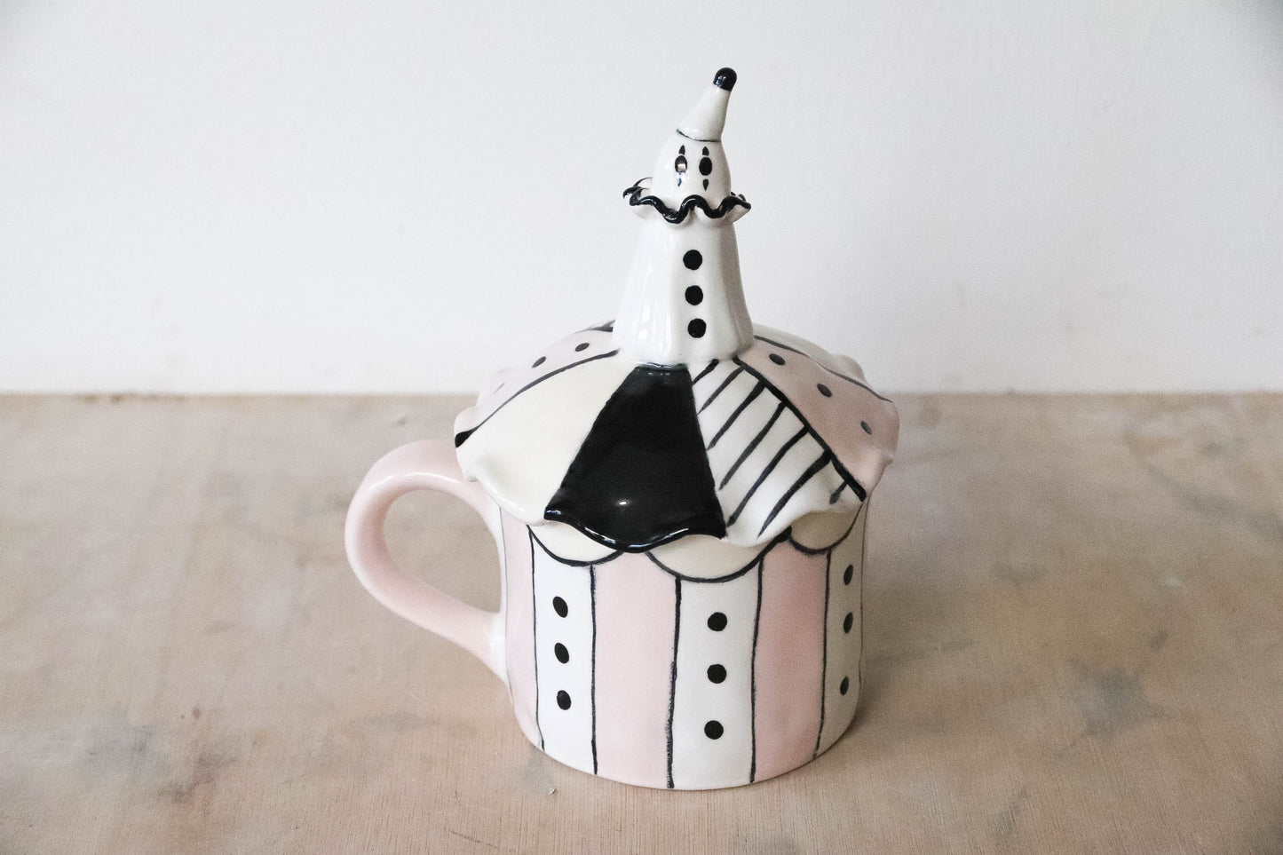 Pierrot Ghost Lidded Mug