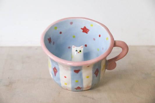 Peekaboo Clown Cat Blue Mug