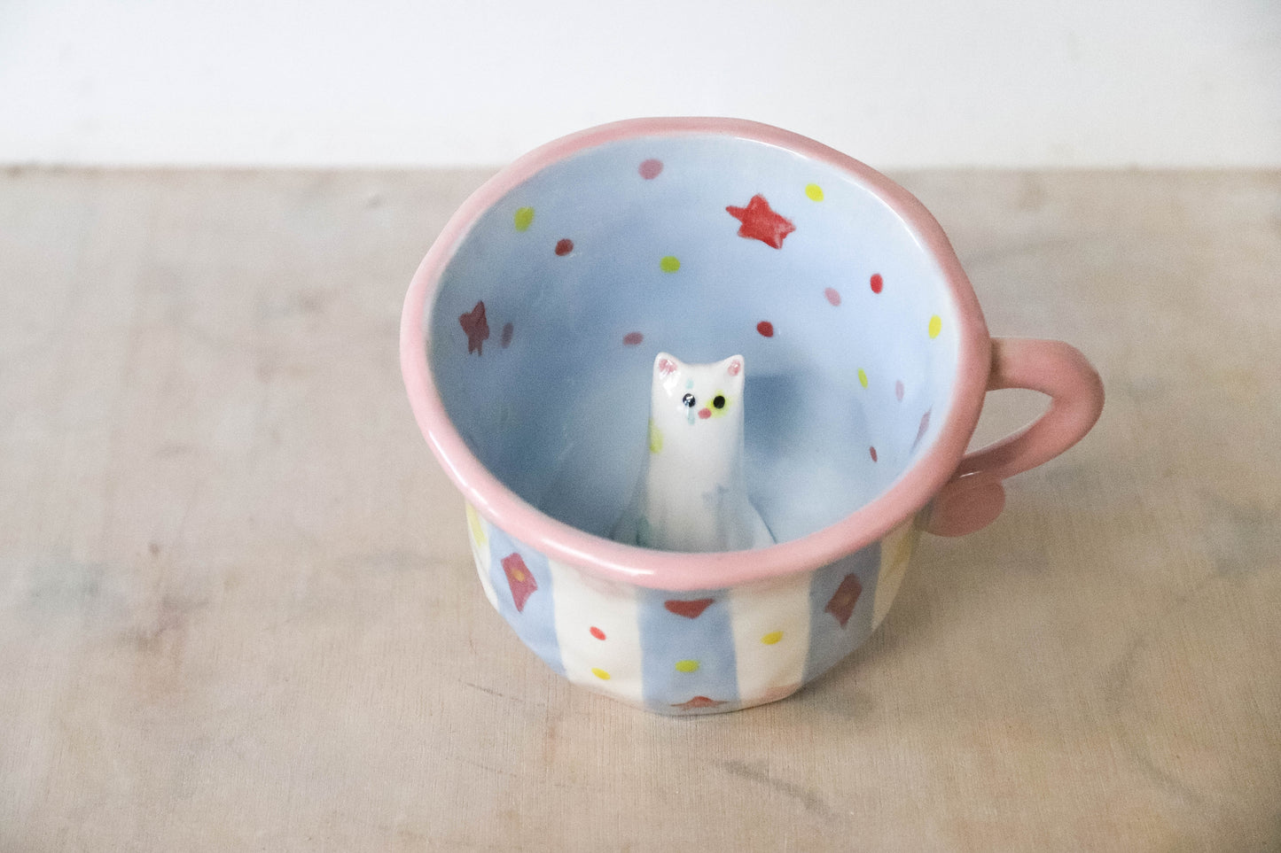 Peekaboo Clown Cat Blue Mug