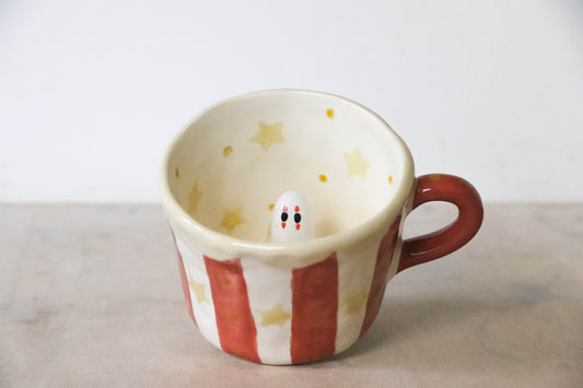Peekaboo Clown Ghost Mug