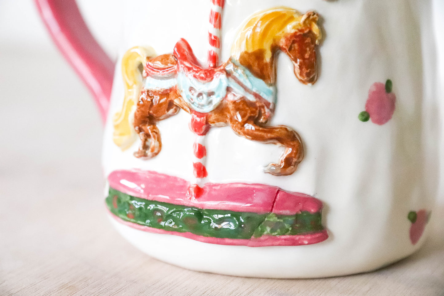 Carousel Brown Horse Tulip Mug - Seconds