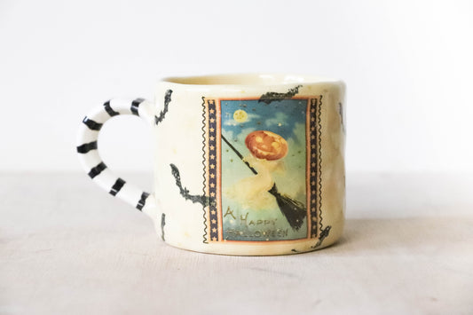 Vintage Halloween Flying Pumpkin Mug Medium