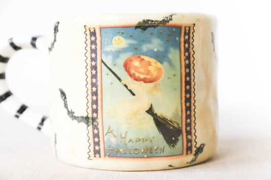 Vintage Halloween Flying Pumpkin Mug Medium