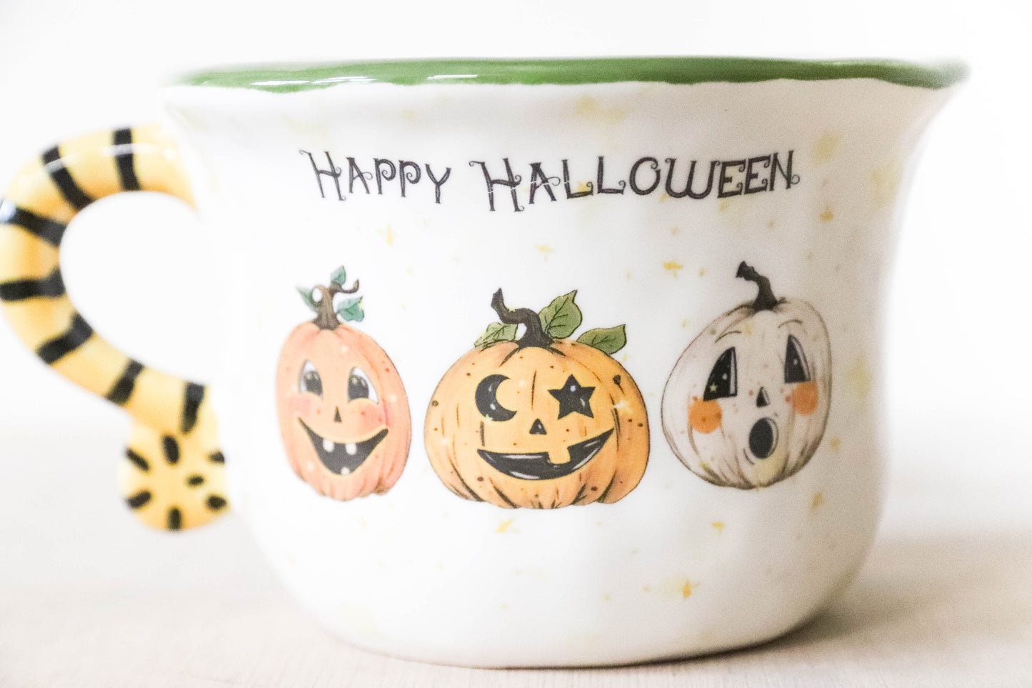 Peekaboo Pumpkin Trio Mug