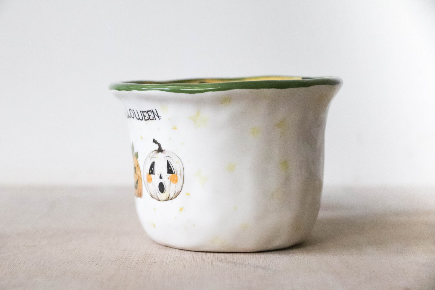 Peekaboo Pumpkin Trio Mug