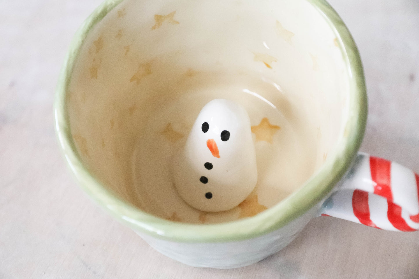 Peekaboo Snowman Snowglobe Mug