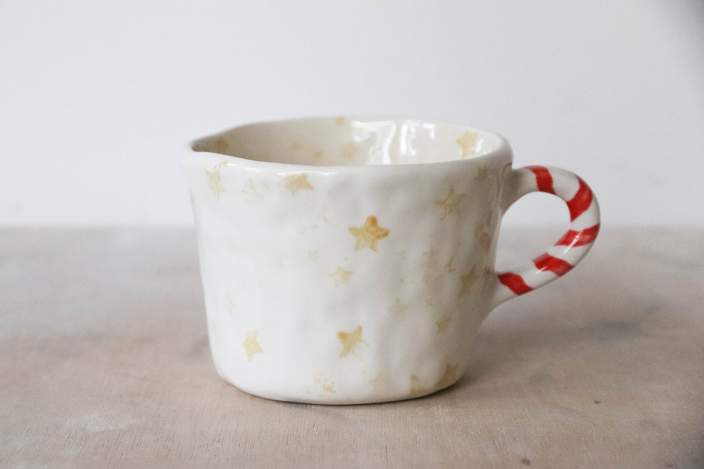 Elf Coffee Bows Mug