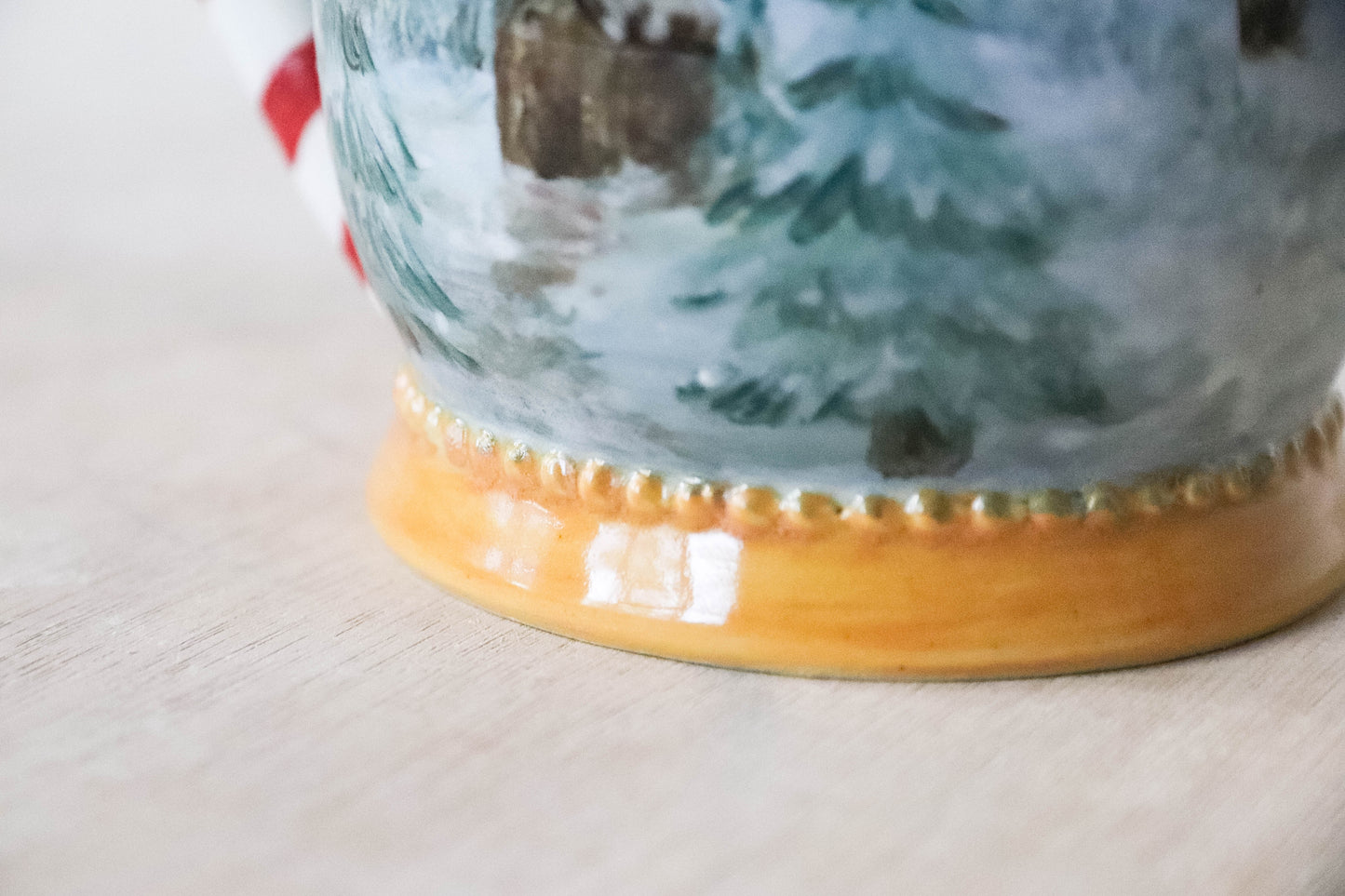 Lidded Snowglobe Mug