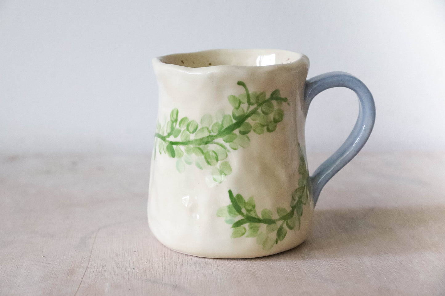 Prancing Pony Vines Tulip Mug