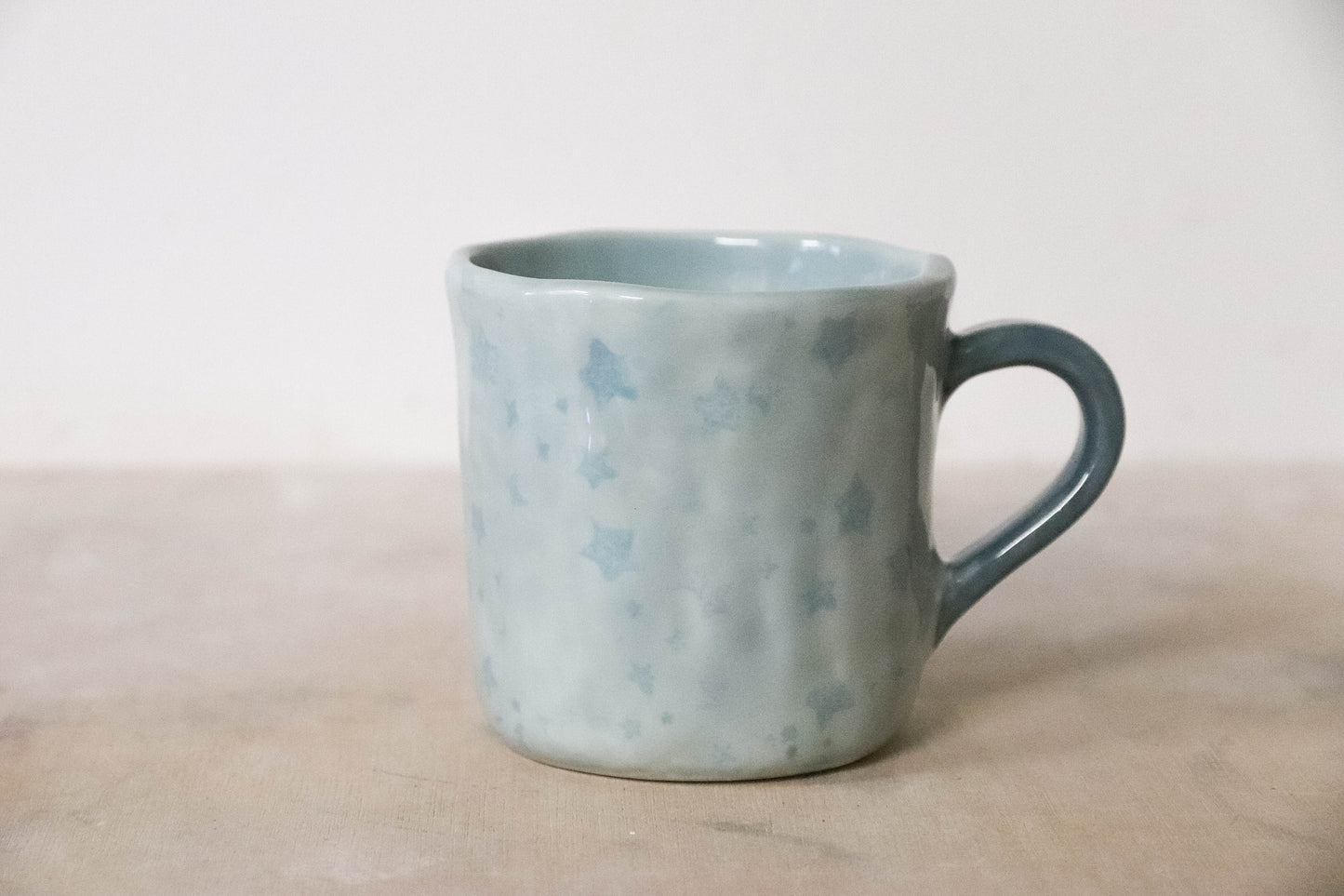 Hoa Hoa Small Mug