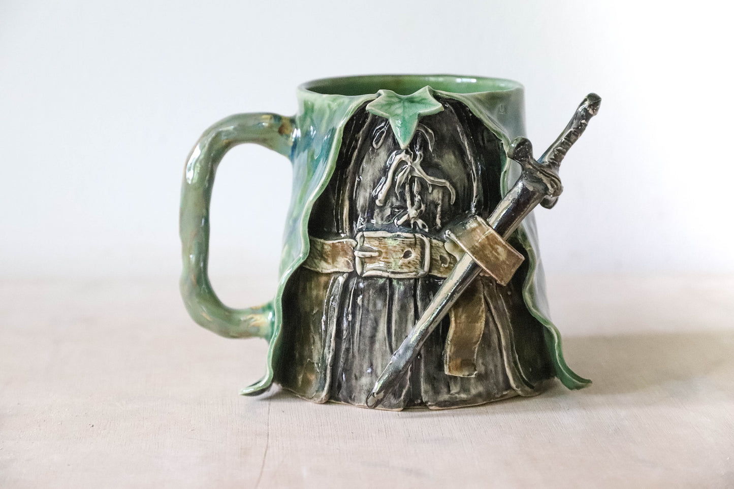 Aragorn Stoneware Mug