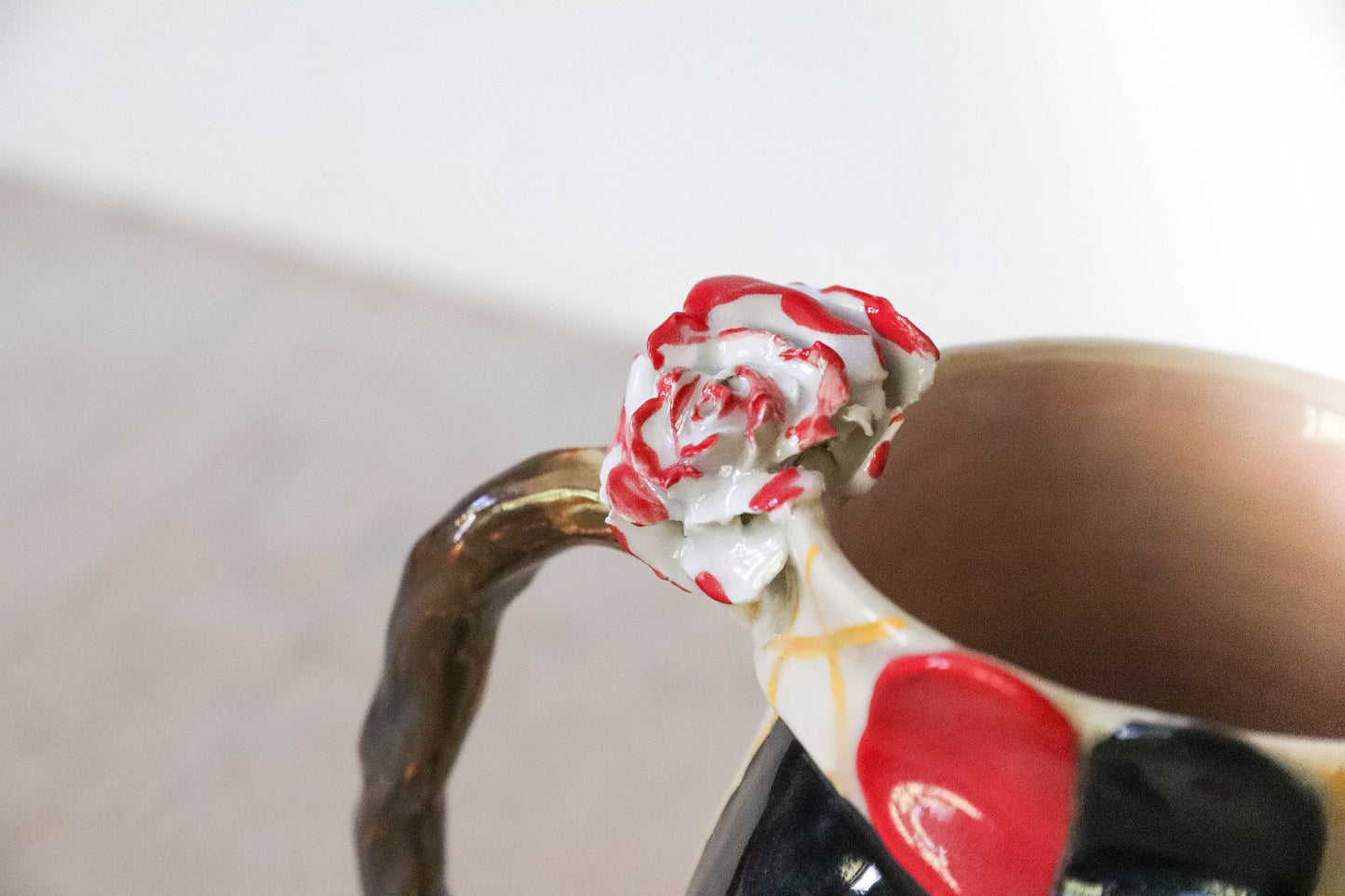 Queen of Hearts Stoneware Mug