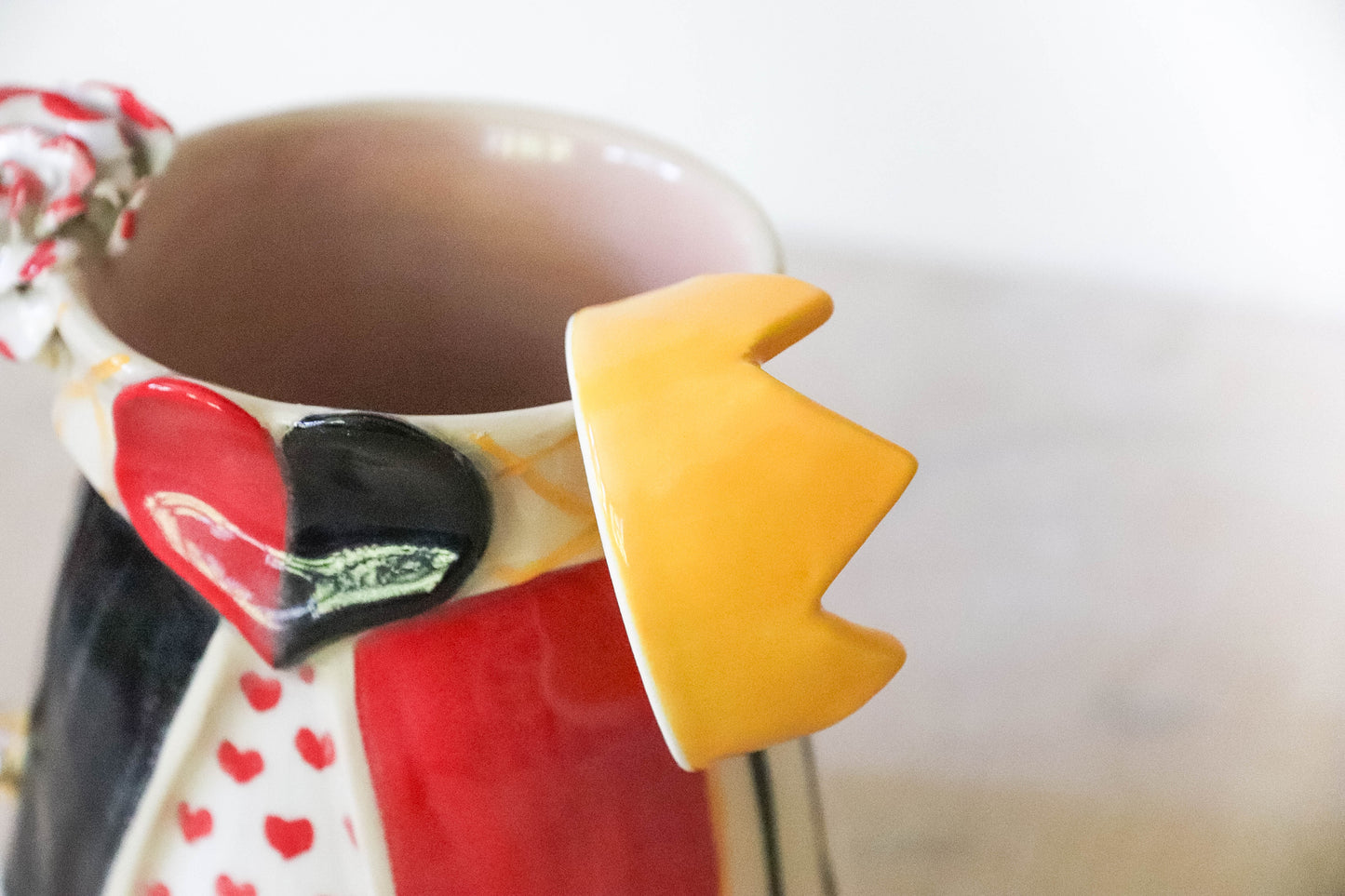 Queen of Hearts Stoneware Mug