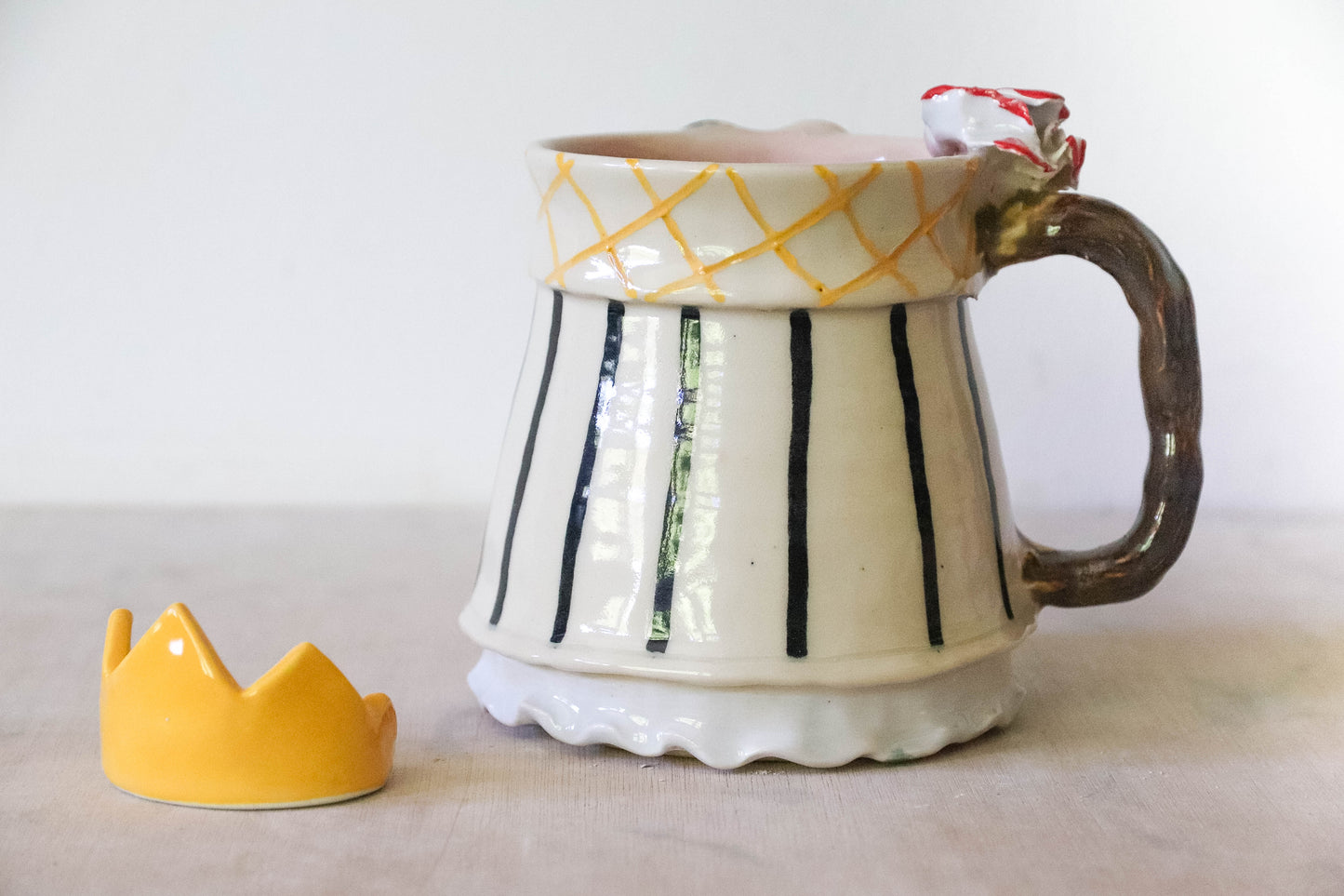 Queen of Hearts Stoneware Mug