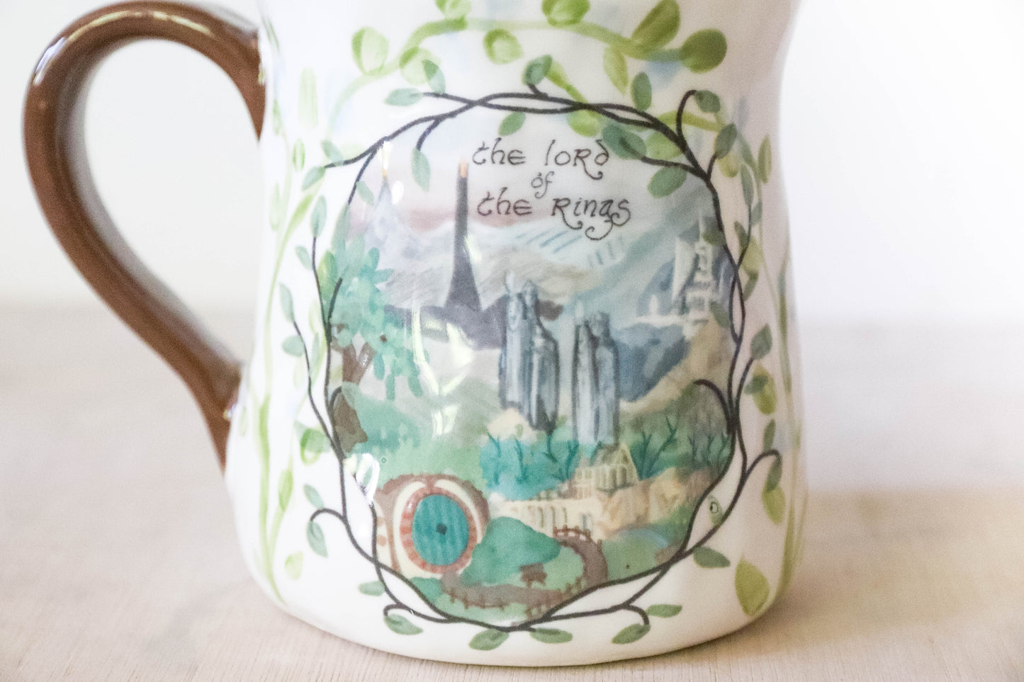Lord of The Rings Vines Tulip Mug