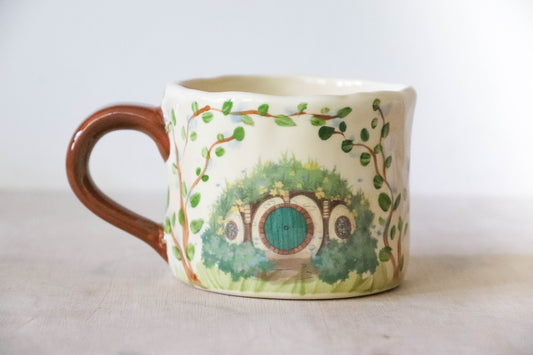 Hobbit House Vines Mug Large