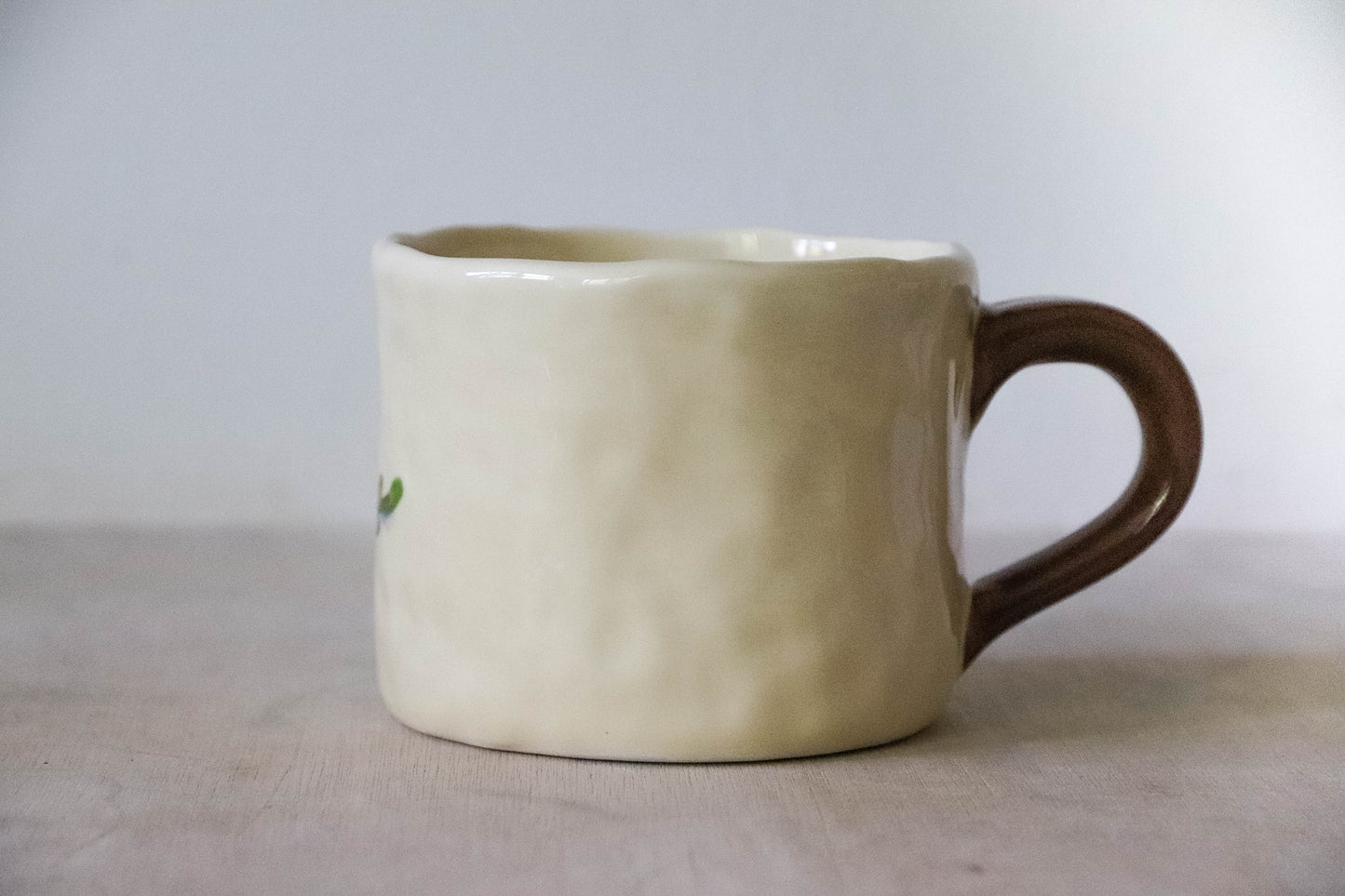Hobbit House Vines Mug Large