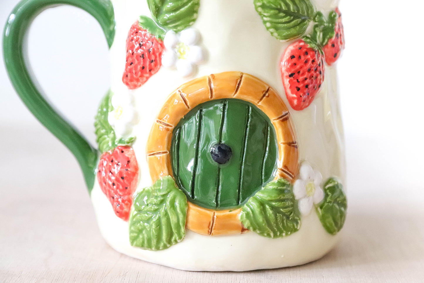 Strawberry Hobbit Tulip Mug