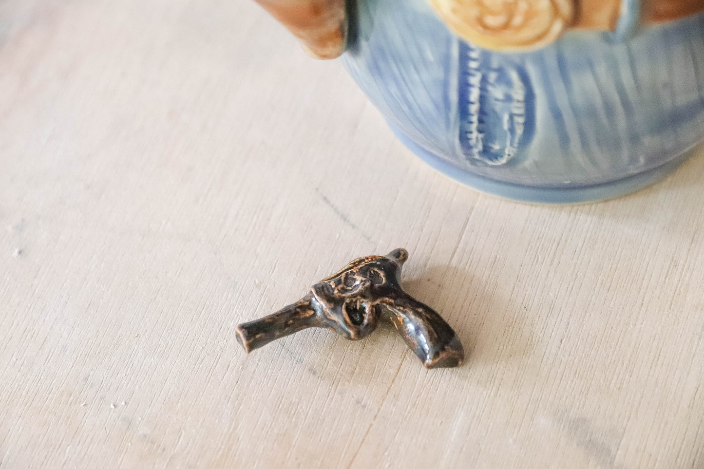 Woody Stoneware Mug
