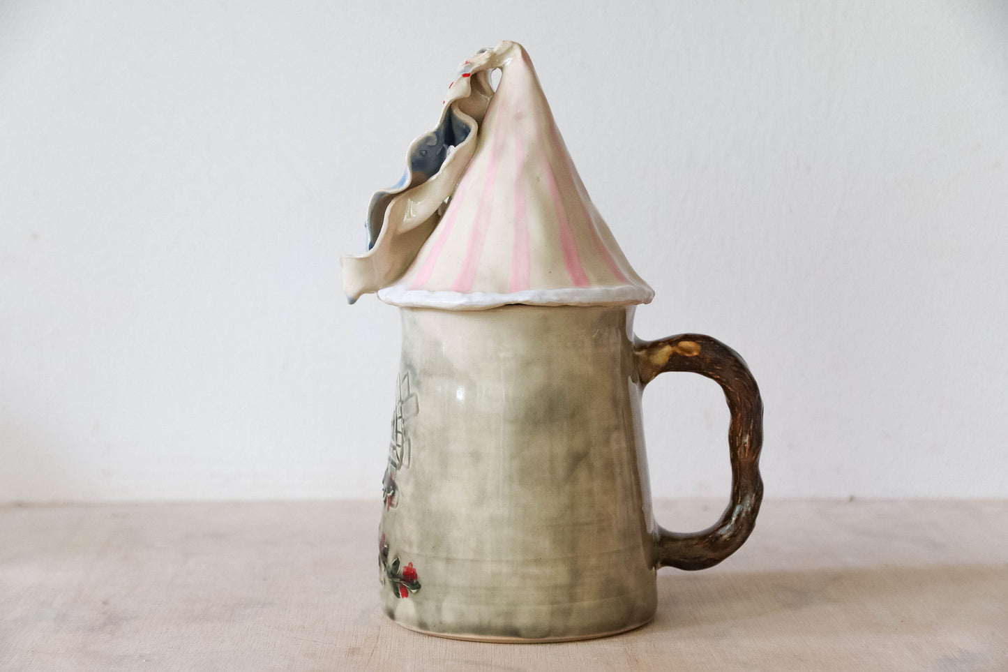 Medieval Castle Stoneware Mug