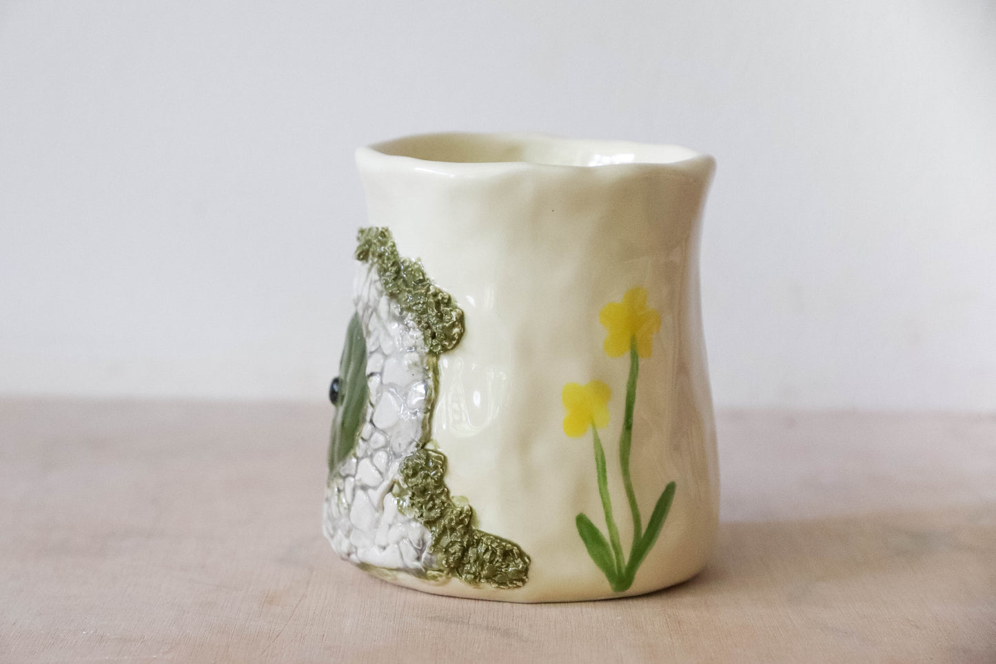 Stone Hobbit House Tulip Mug