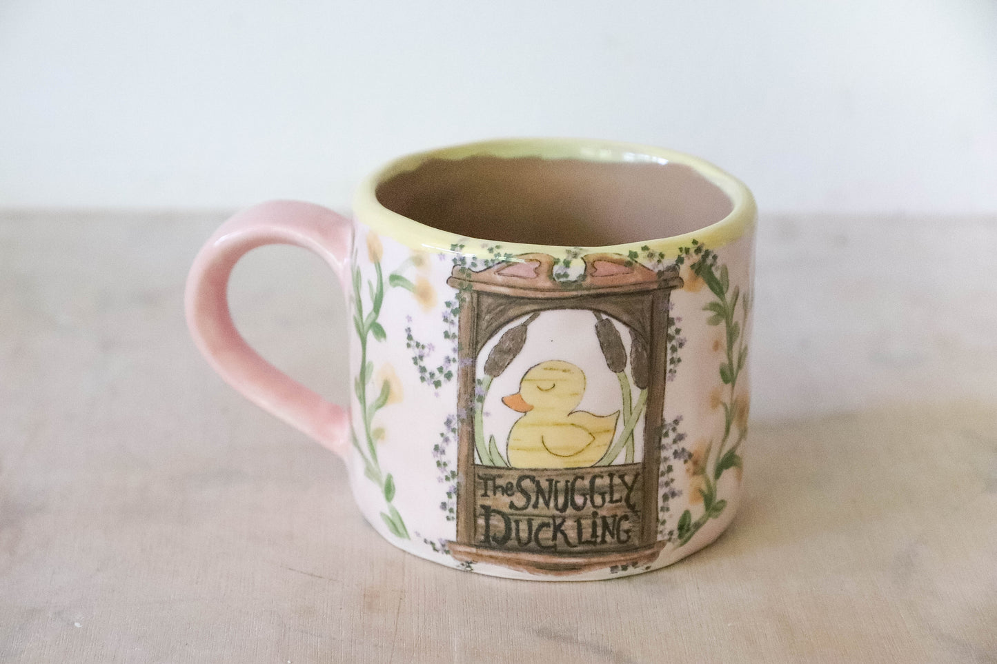 Snuggly Duckling Peach Mug Medium