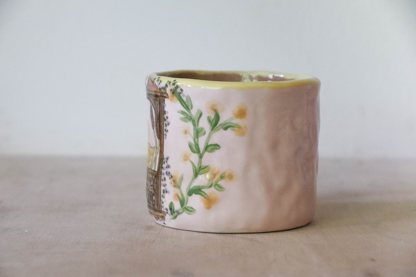 Snuggly Duckling Peach Mug Medium
