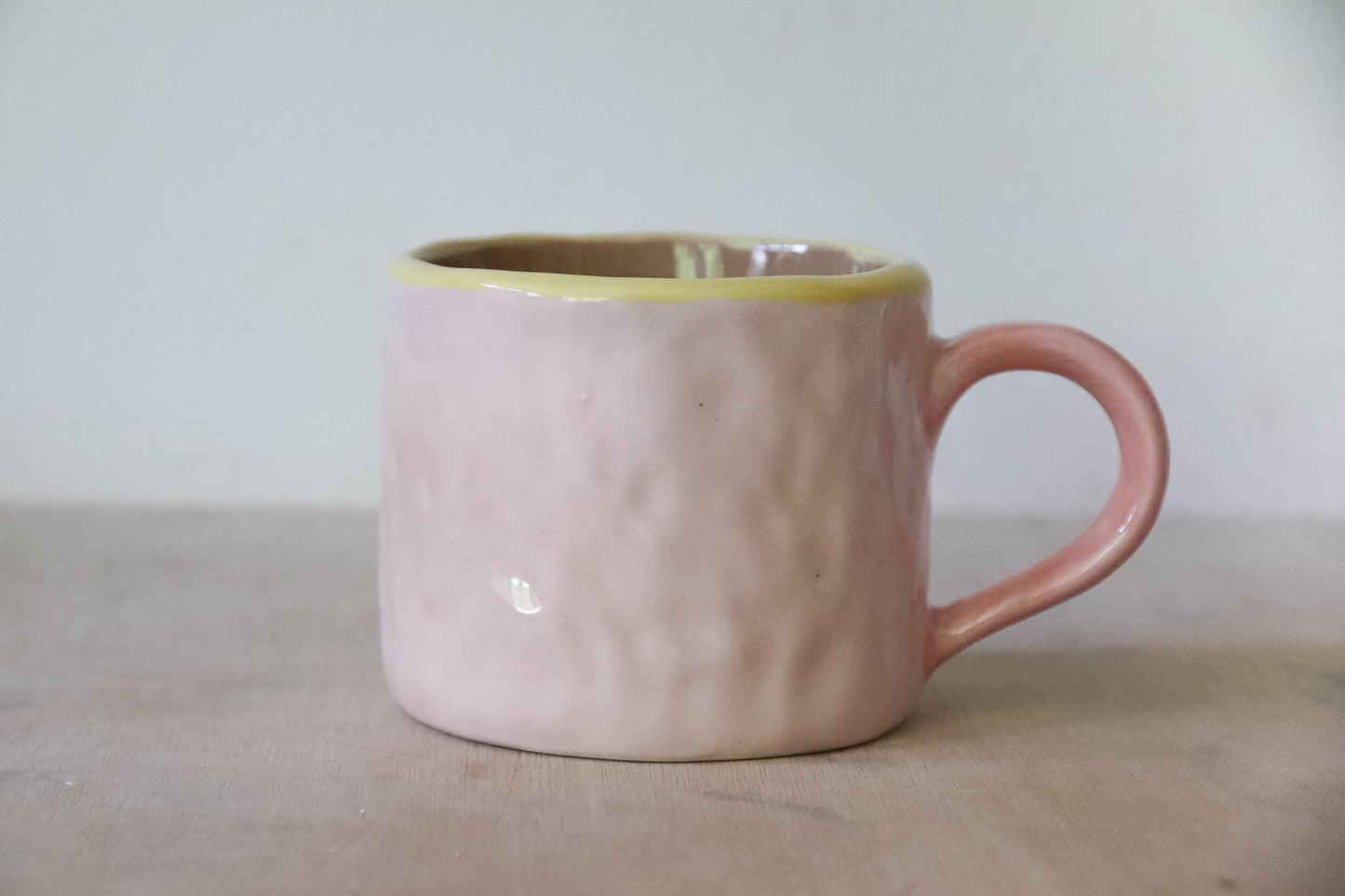 Snuggly Duckling Peach Mug Medium