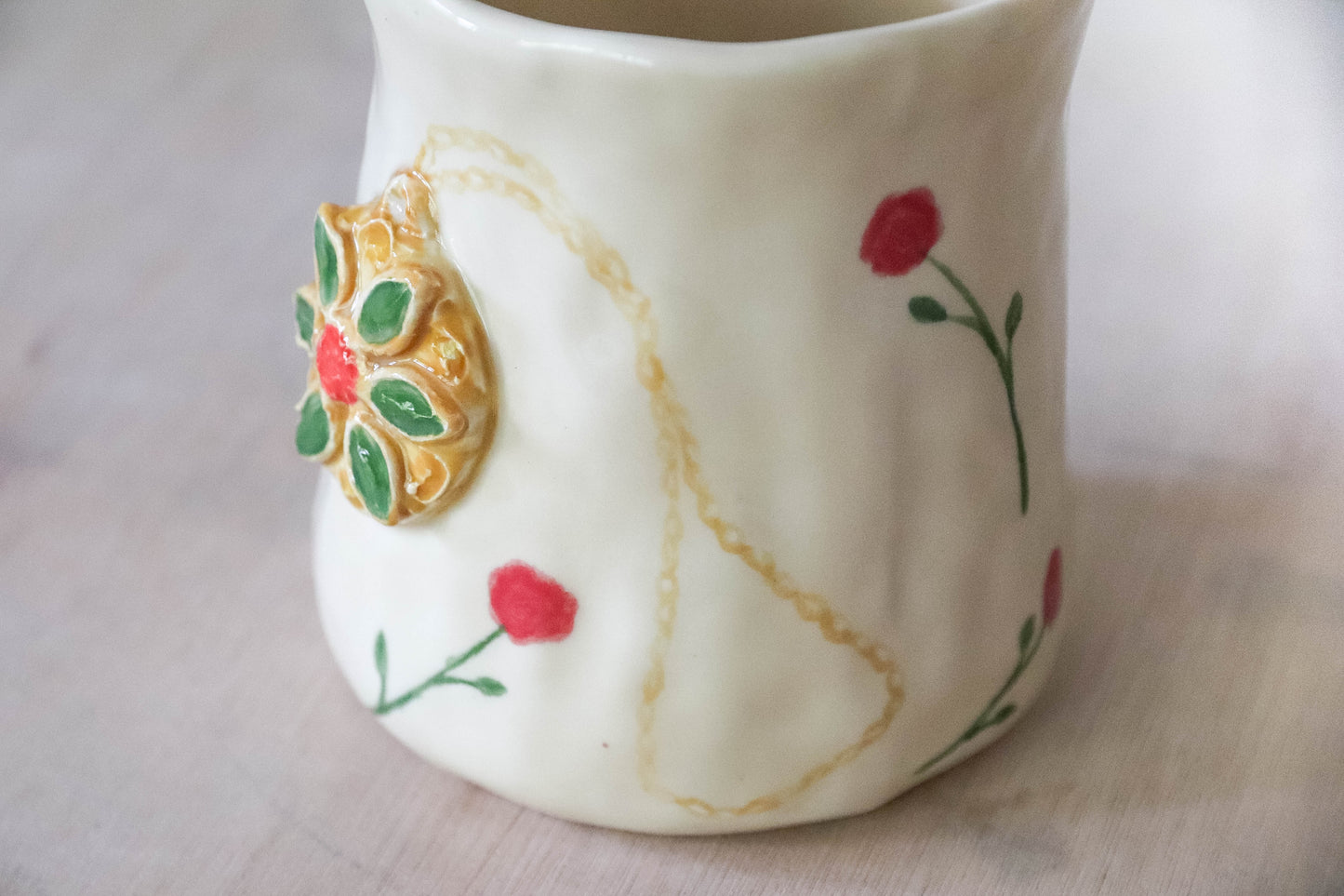Anastasia Necklace Tulip Mug