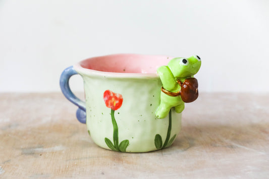 Hanging Frog Backpacker Flower Mug
