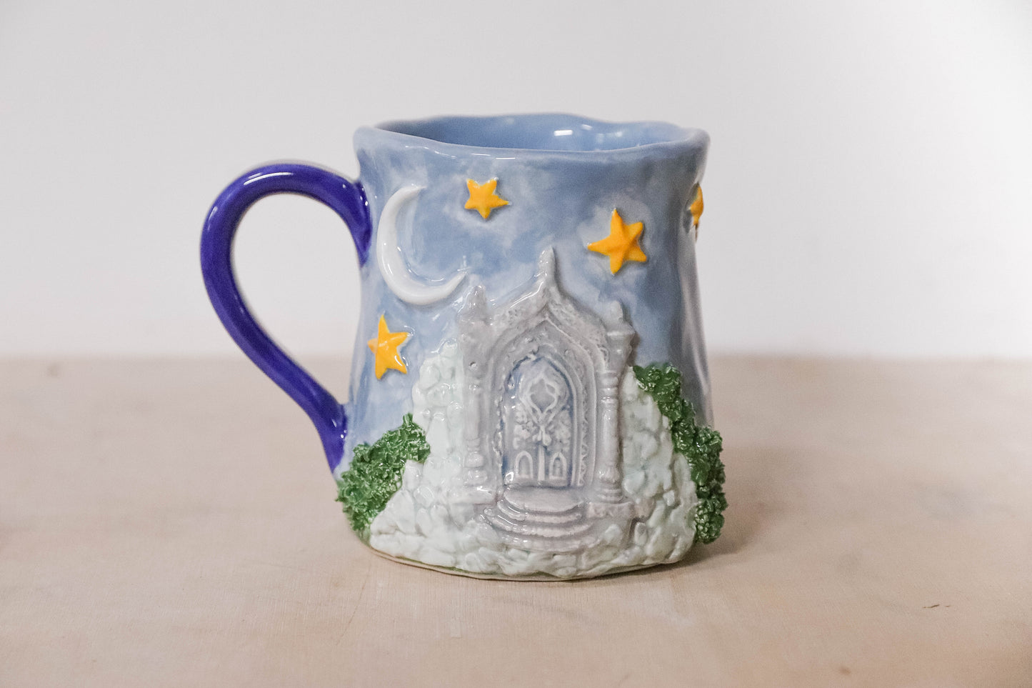 Elvish Castle Tulip Mug