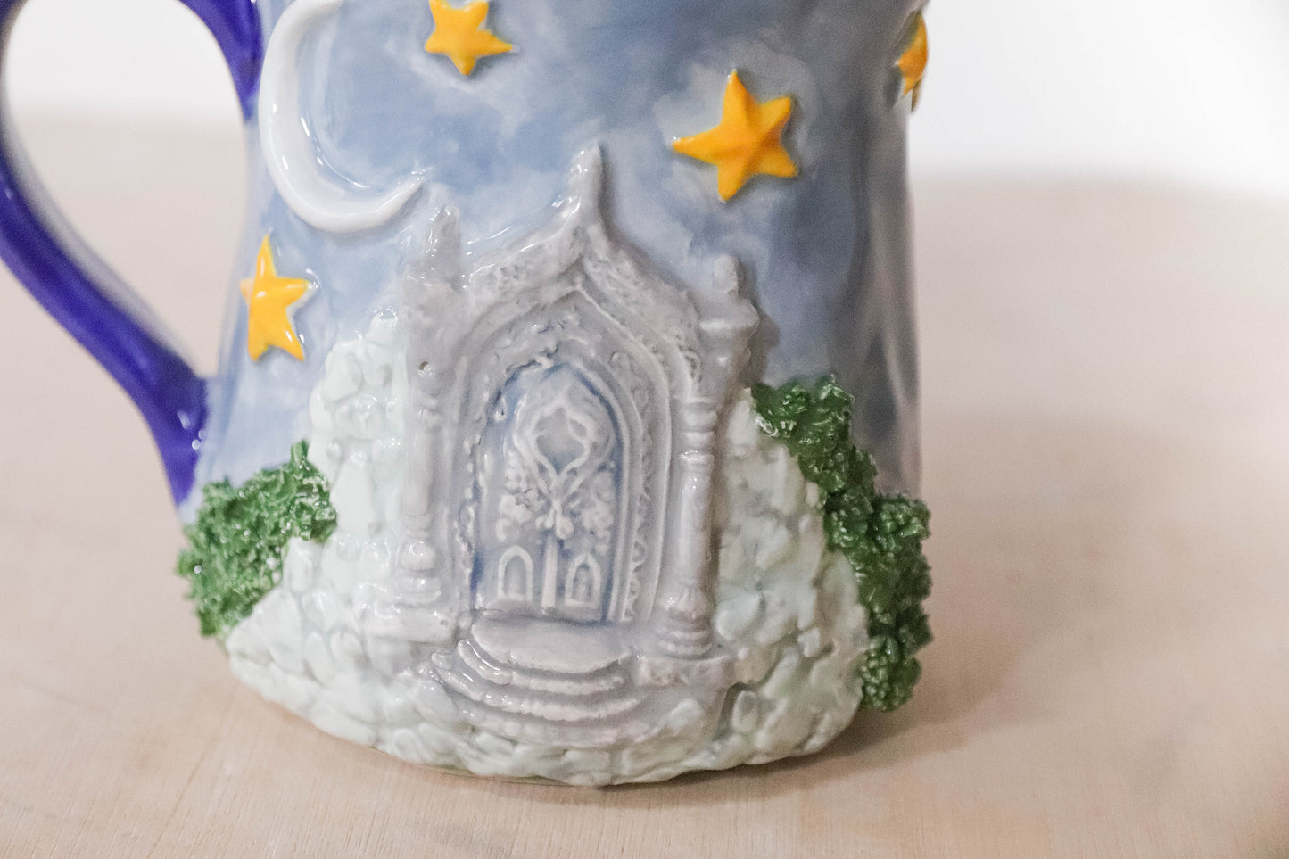 Elvish Castle Tulip Mug