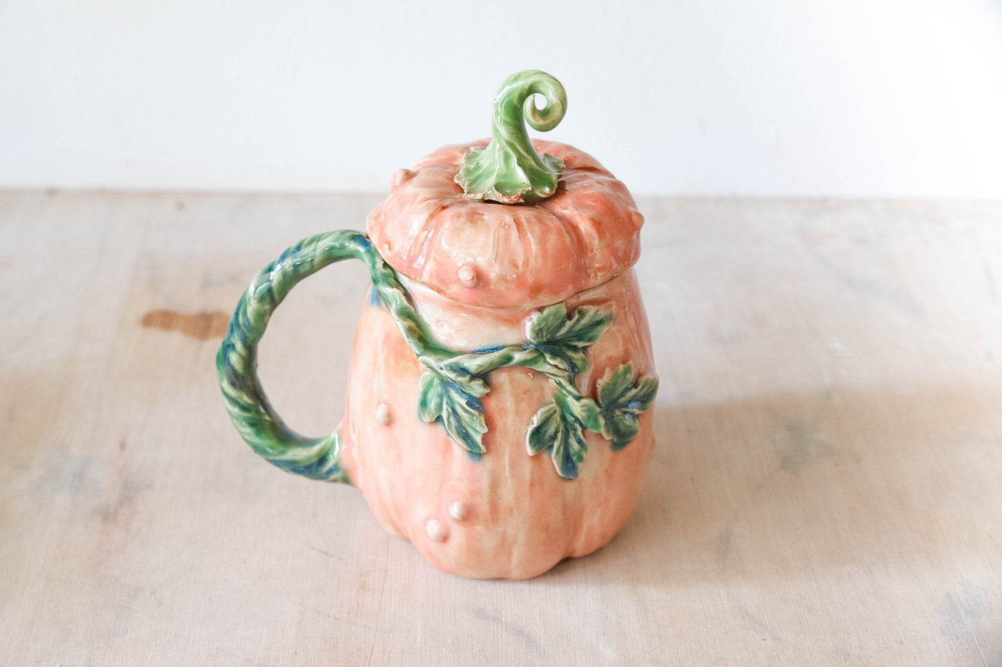 Peekaboo Mouse Pumpkin Stoneware Mug