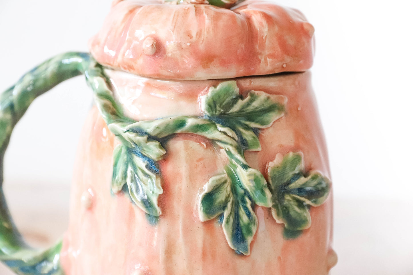 Peekaboo Mouse Pumpkin Stoneware Mug